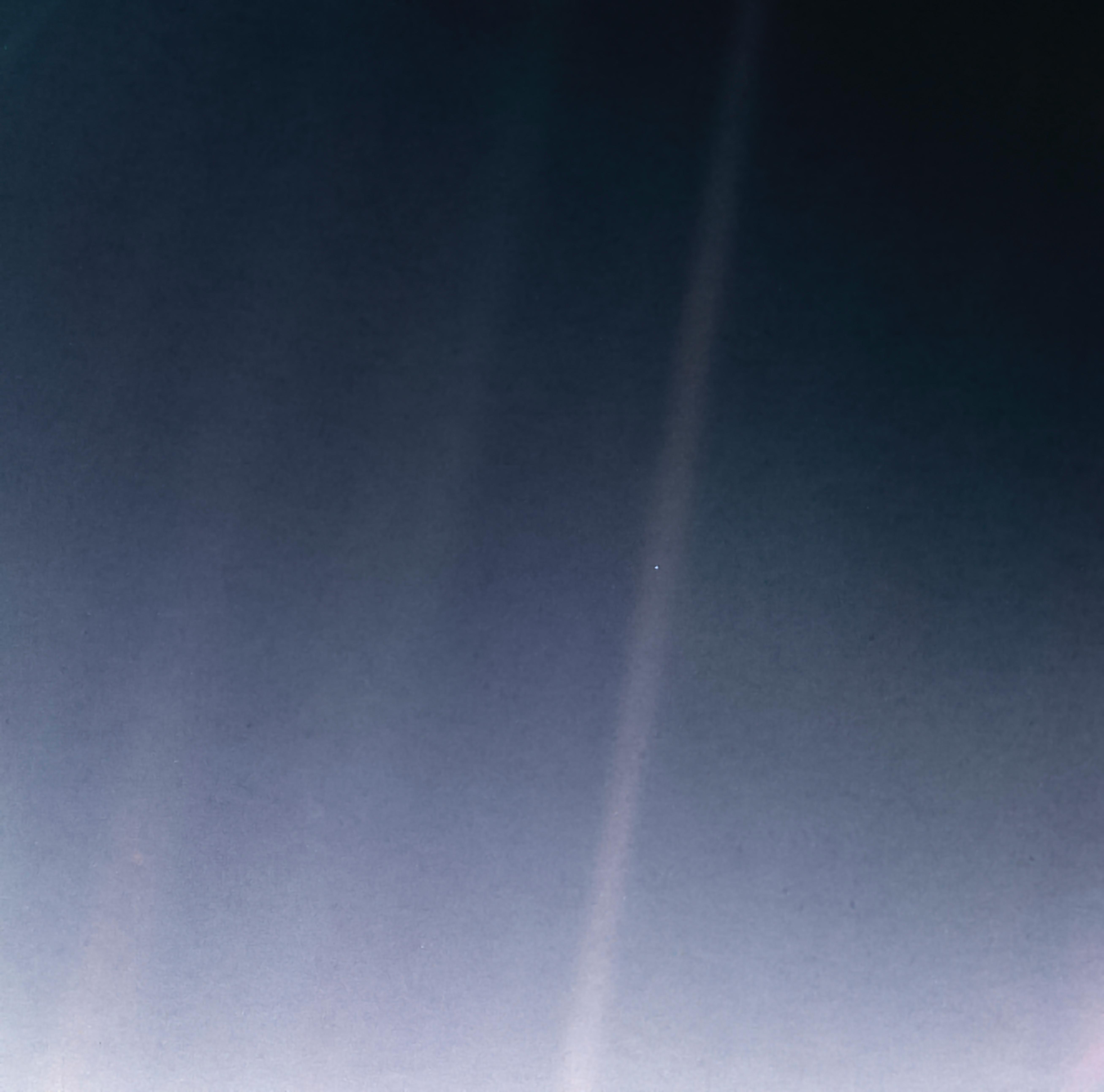 photographie de la terre avec voyager 1